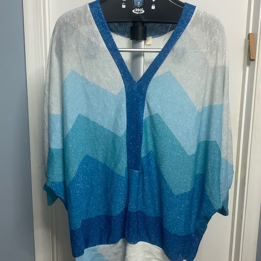 Shades of blue Chevron pattern, stylish shirt